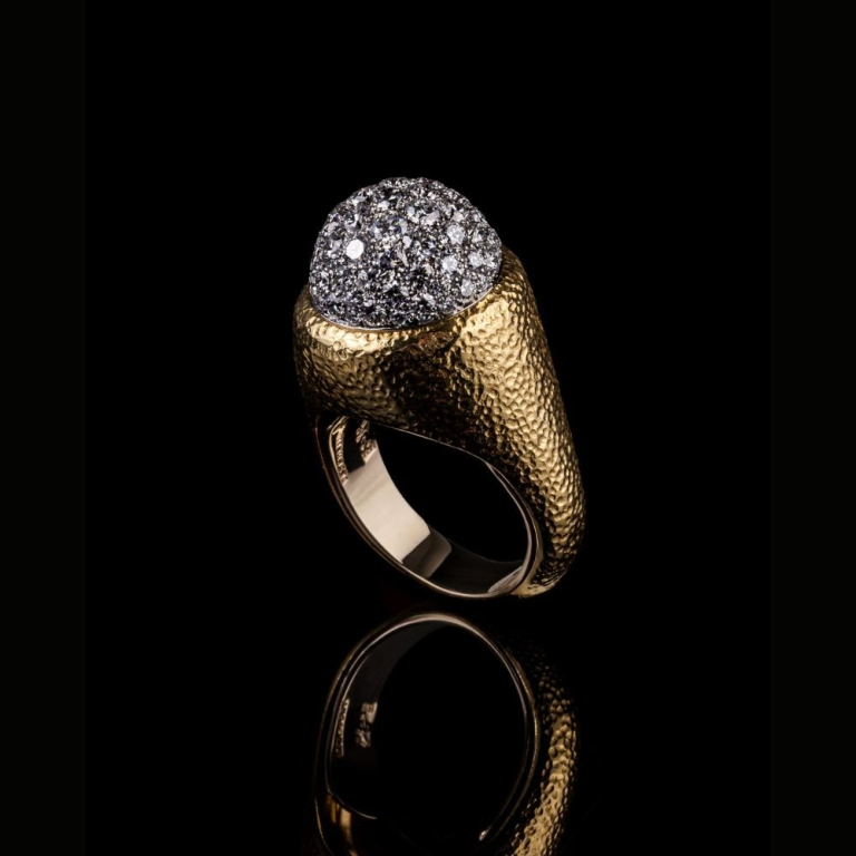 Mondo , Gold and diamond ring